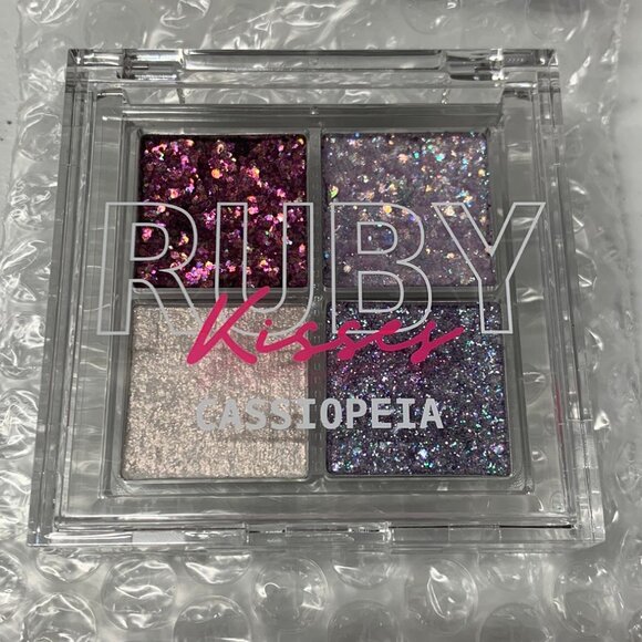 Ruby Kiss Glitter Gem Eye Shadow Palette #GGP03 Cassiopeia Eyeshadow Palette - Picture 11 of 13